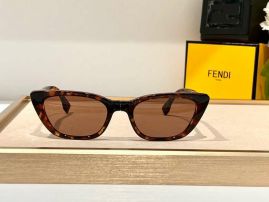 Picture of Fendi Sunglasses _SKUfw51902424fw